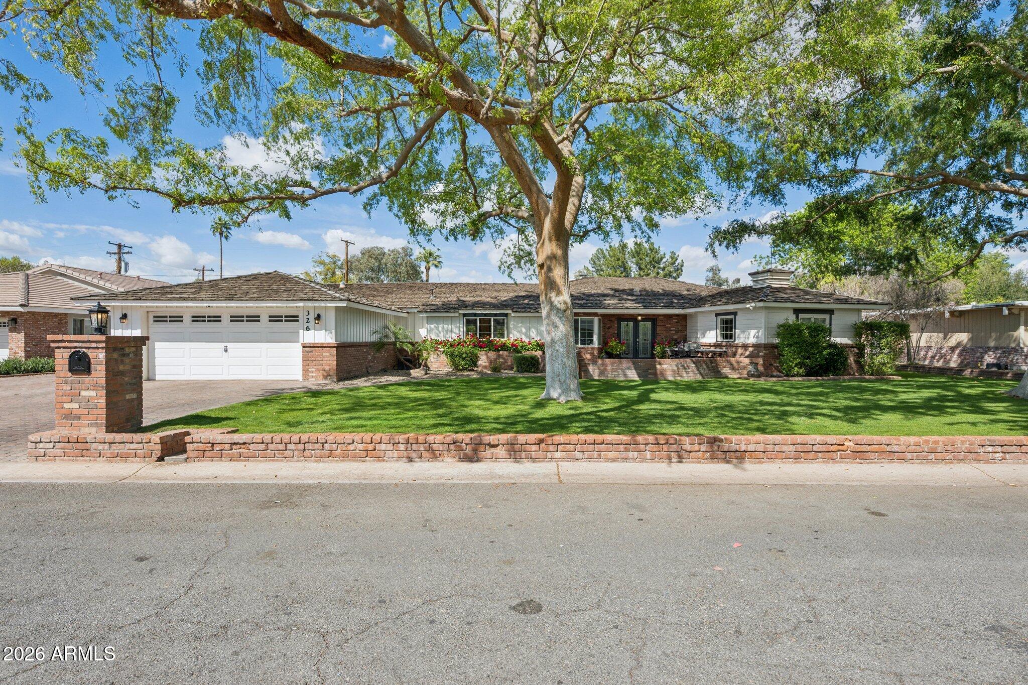 326 West Lamar Road Phoenix, AZ 85013 - Photo 1 of 1 326 W Lamar