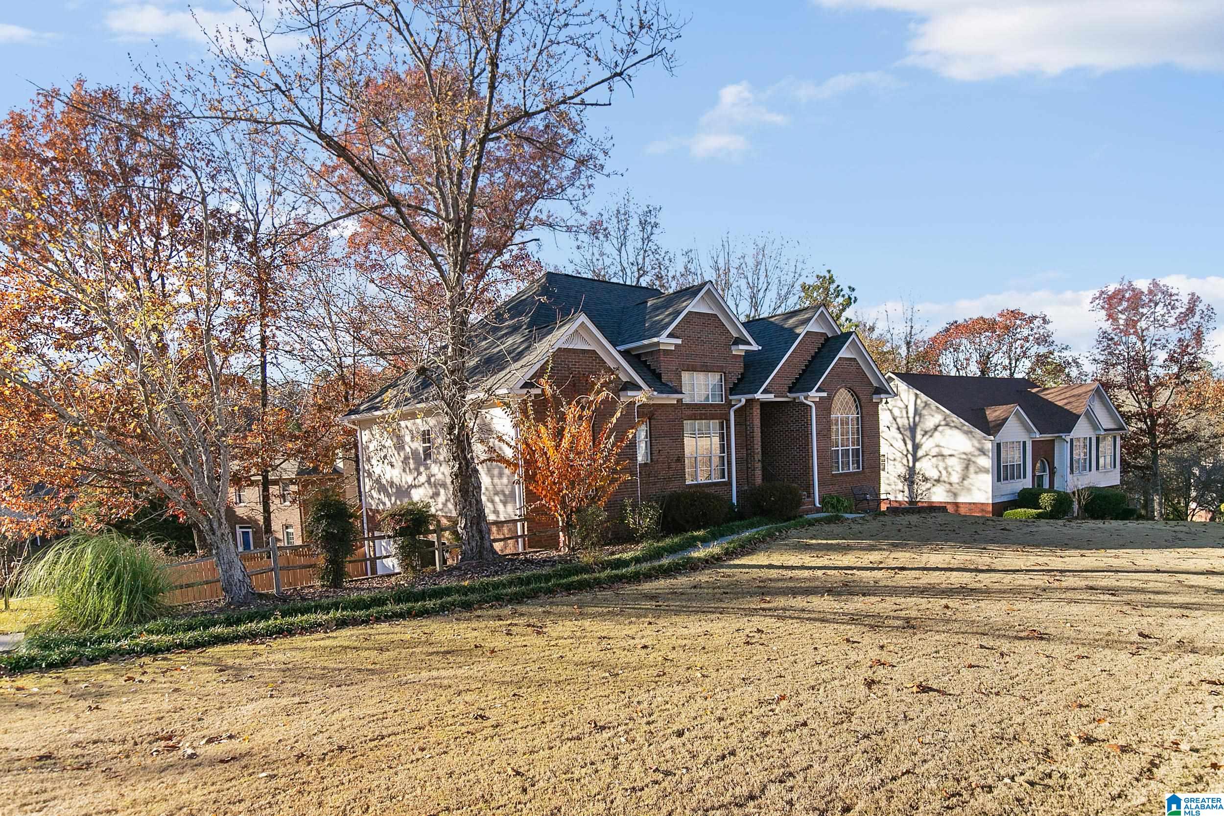 200 Grand Club Circle Alabaster, AL 35114 - Photo 2 of 43