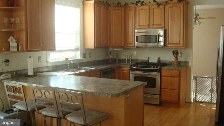 543 Park Road Severna Park, MD 21146 - Photo 5 of 30 Kitchen