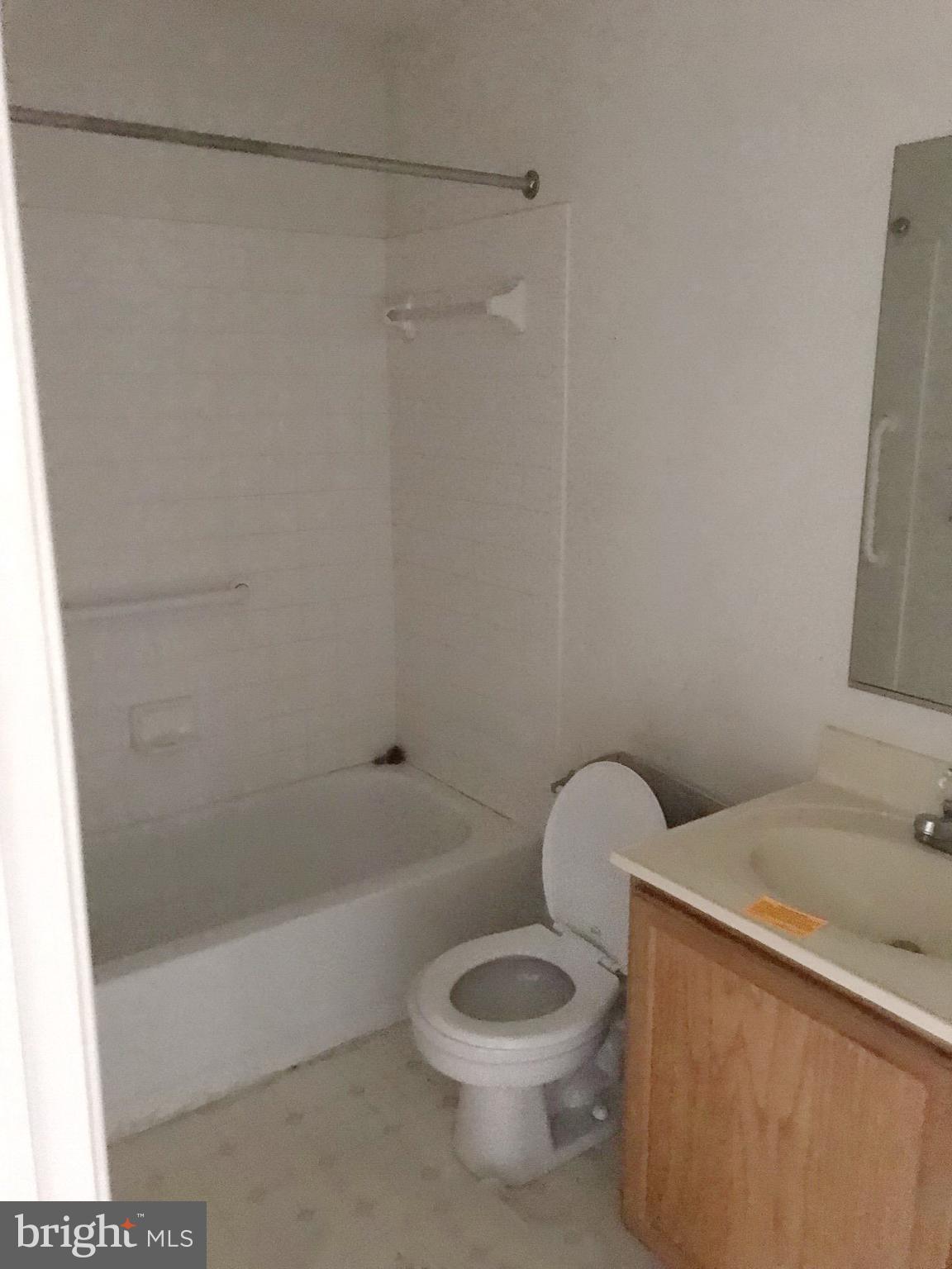 9538 Branchleigh Road Randallstown, MD 21133 - Photo 11 of 26 Bath