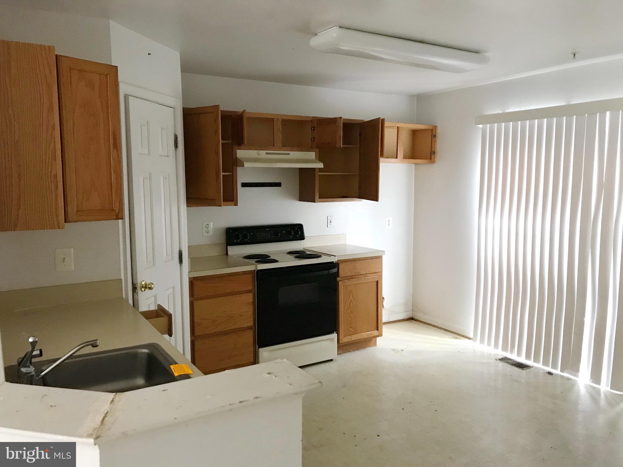 9538 Branchleigh Road Randallstown, MD 21133 - Photo 3 of 26 Kitchen