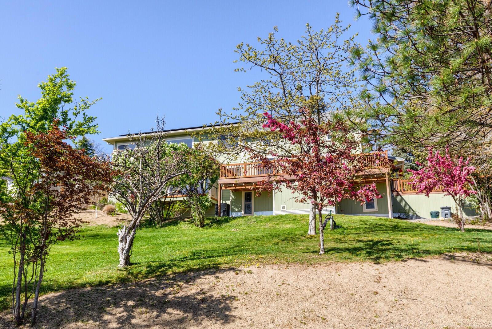 1764 Ashland Mine Road Ashland, OR 97520 - Photo 85 of 95 99_AMR2_1_mls