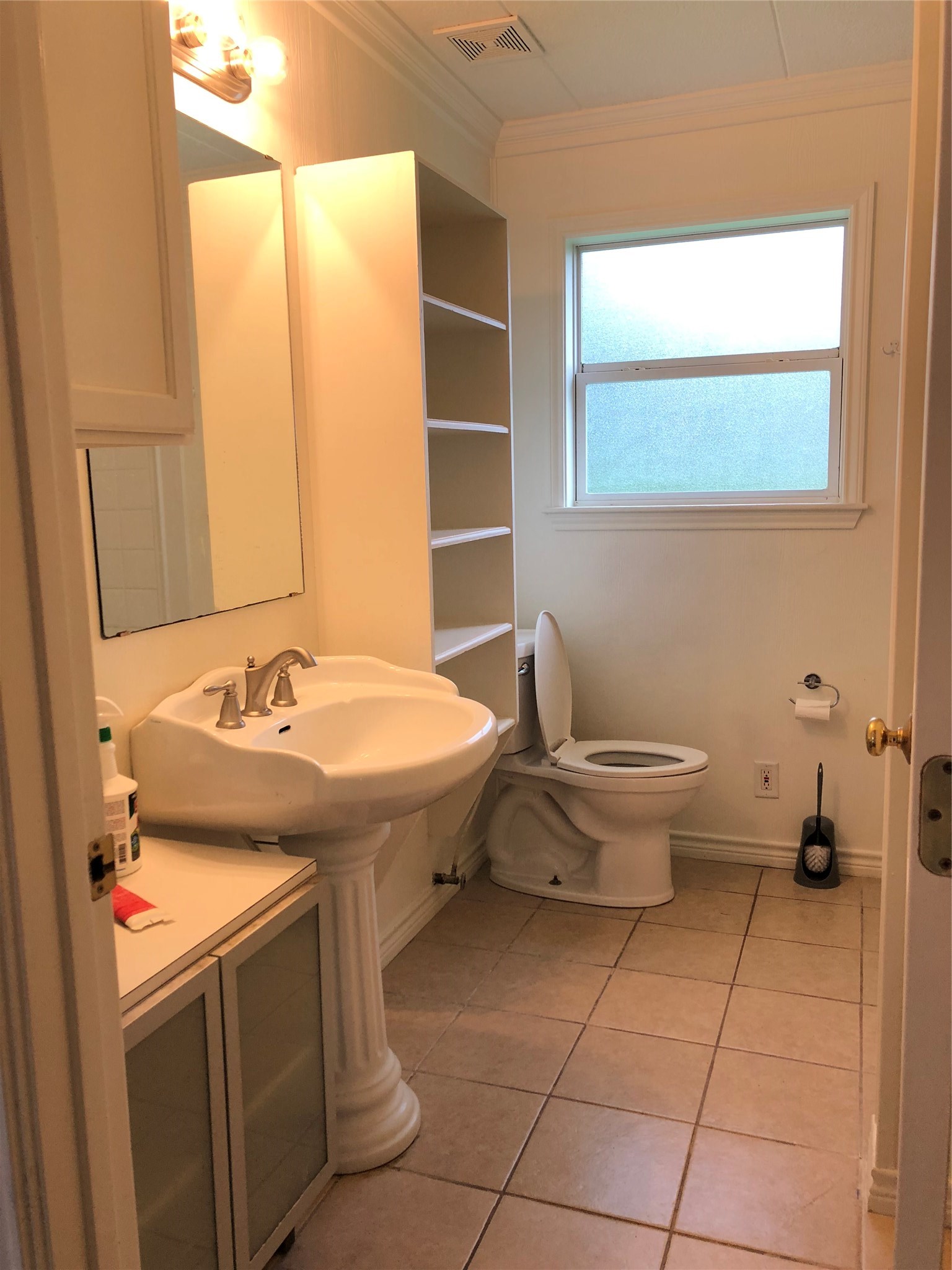 1113 Miller Street Angleton, TX 77515 - Photo 6 of 11 Gallery Image 6