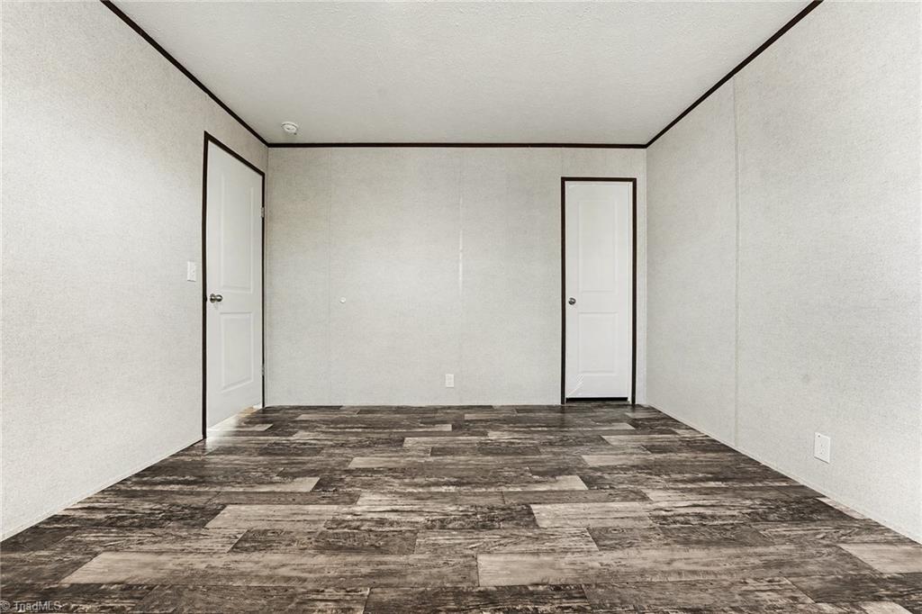 172 Lester Drive Lexington, NC 27292 - Photo 20 of 25 Bedroom 3