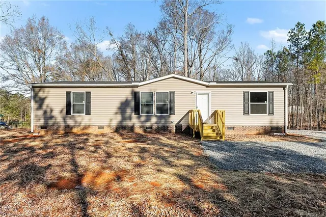 $235,000 | 172 Lester Drive, Lexington, NC 27292