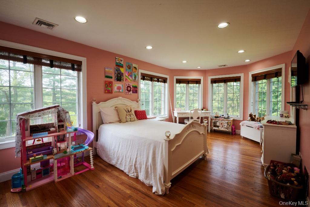 637 South Mountain Road New City, NY 10956 - Photo 34 of 36 a bed room with a bed and a couch