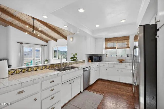 $1,450,000 | 137 Santa Monica Avenue, Oxnard, CA 93035