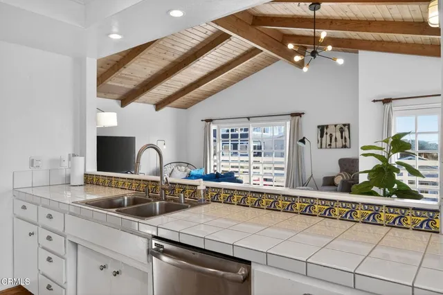 $1,450,000 | 137 Santa Monica Avenue, Oxnard, CA 93035