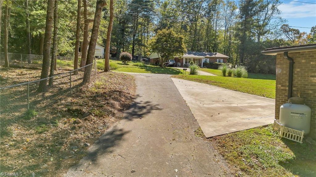 149 Stonebridge Road Purlear, NC 28665 - Photo 28 of 33