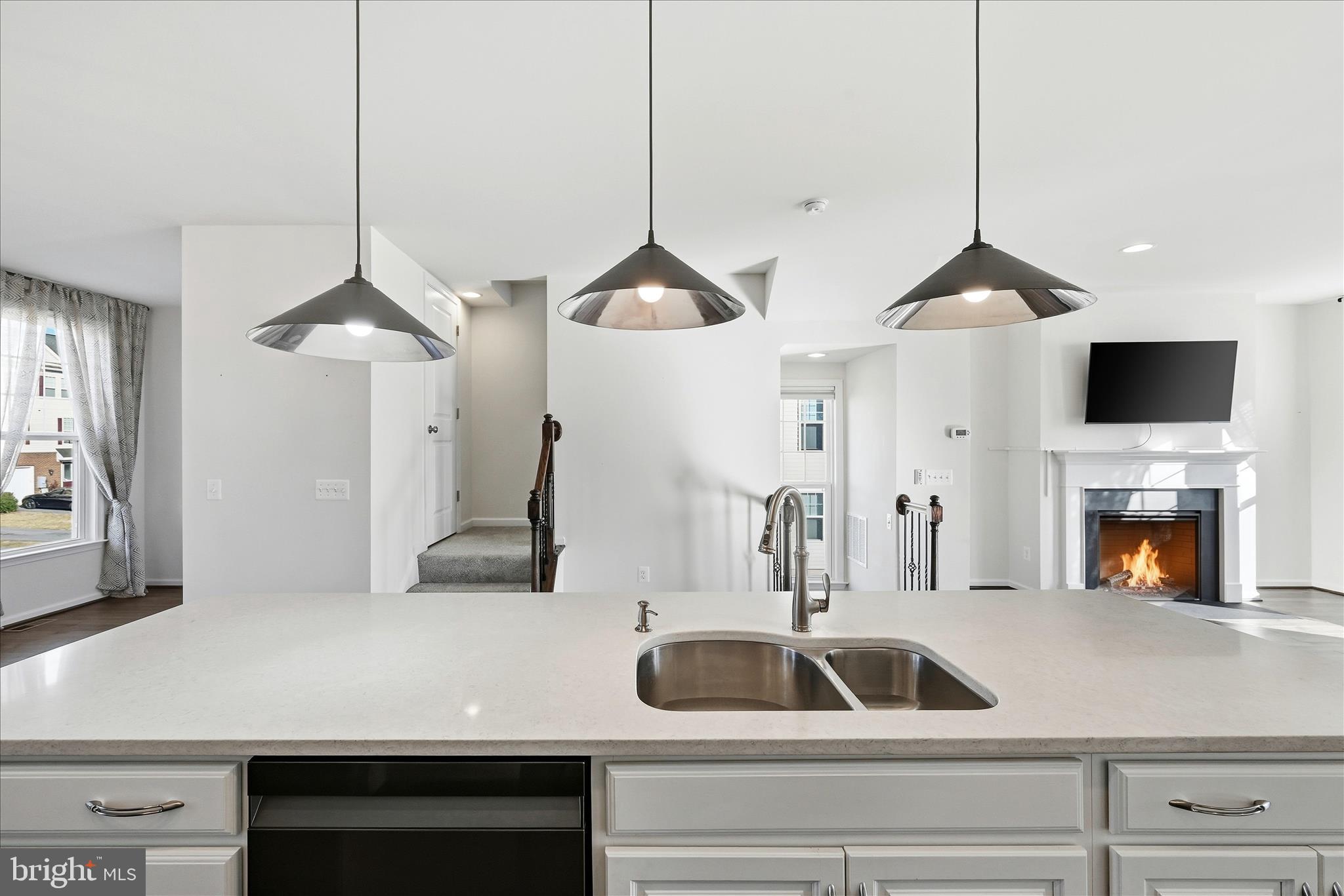 156 Solara Drive Winchester, VA 22602 - Photo 20 of 62 Kitchen