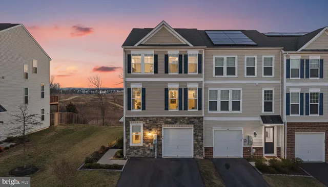 $425,000 | 156 Solara Drive, Winchester, VA 22602