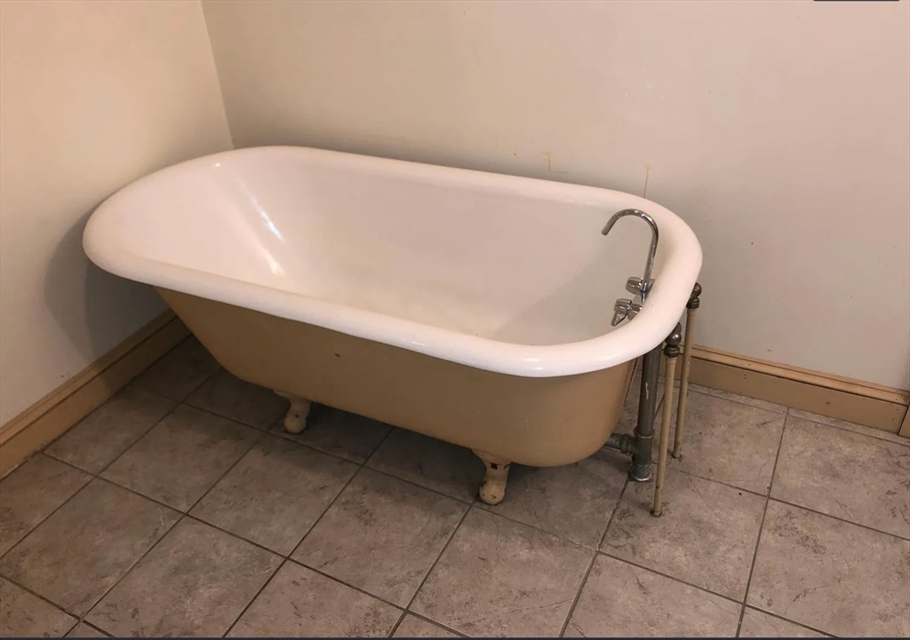 3 Elm Street, Unit 2 Framingham, MA 01701 - Photo 19 of 29 a bathroom with a sink