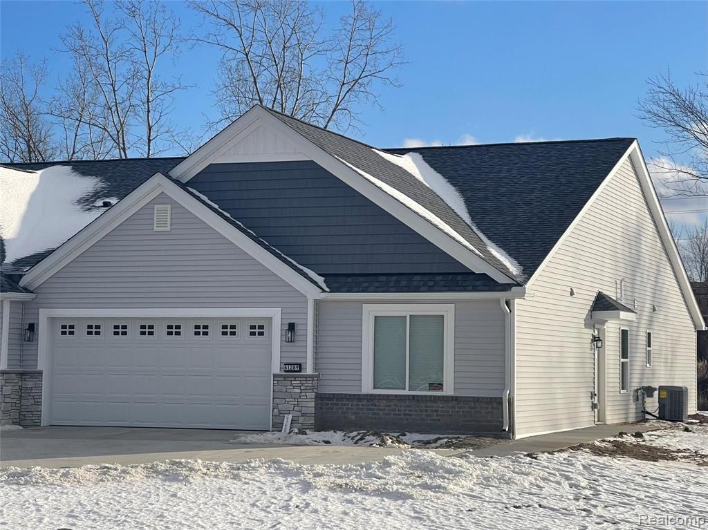 61277 11 Mile Road South Lyon, MI 48178 - Photo 2 of 18