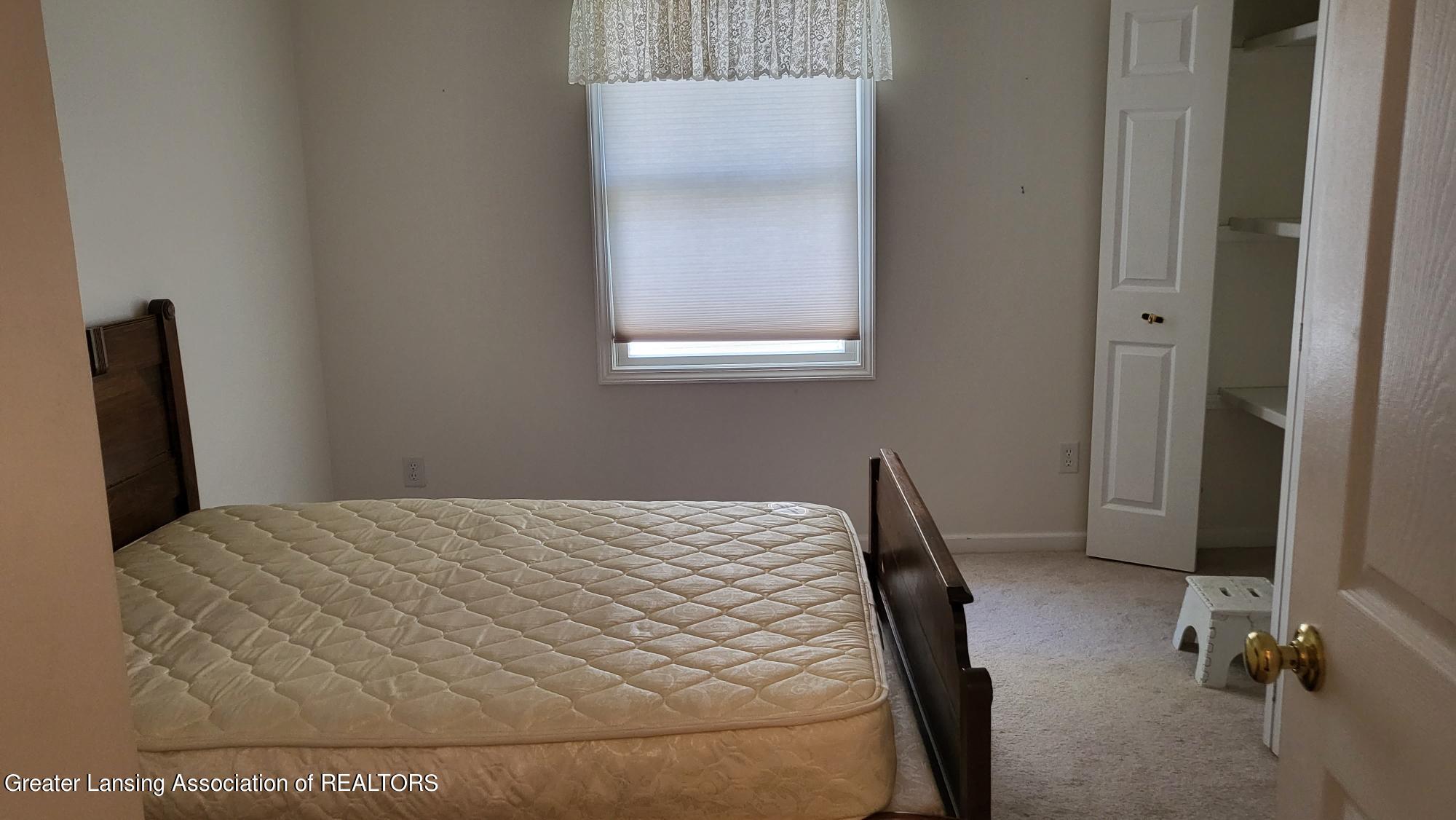 1512 Shepard Road Crystal, MI 48818 - Photo 10 of 18 9