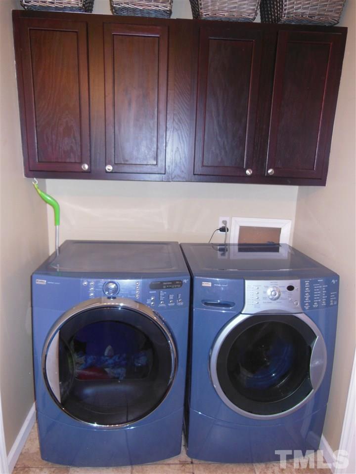 1125 Marlborough Road Raleigh, NC 27610 - Photo 16 of 23 a utility room with dryer and washer