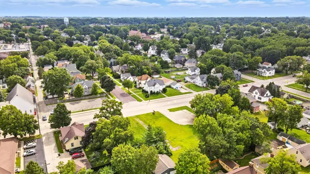 $155,000 | 330 South Oak Avenue, Owatonna, MN 55060