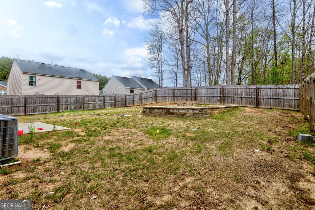 3495 Zaks Way Bethlehem, GA 30620 - Photo 33 of 40 a swimming pool with outdoor seating and yard