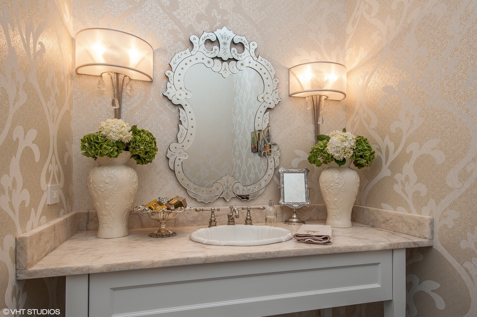 414 Warwick Road Kenilworth, IL 60043 - Photo 13 of 50