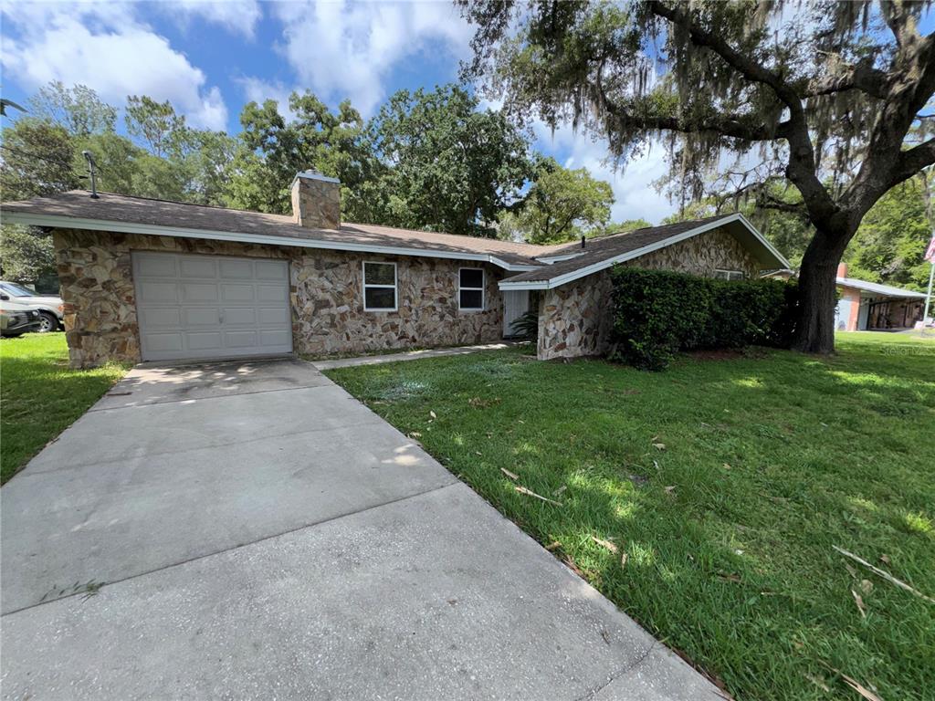 3000 East Bryant Street Inverness, FL 34453 - Photo 3 of 14