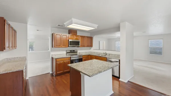 $314,900 | 11004 Forest Pass Court, Live Oak, TX 78233