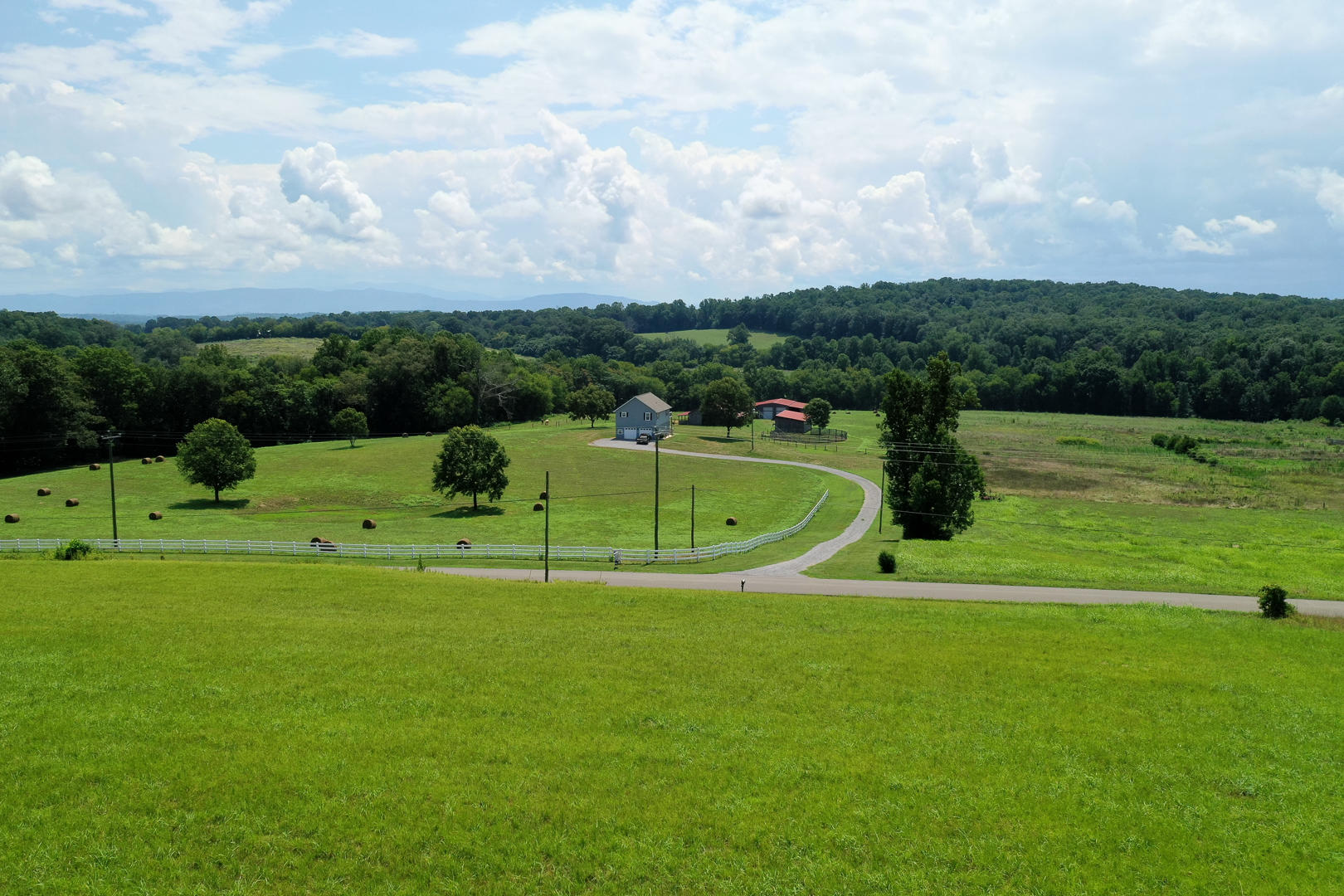 3631 Peterson Road Greenback, TN 37742 - Photo 4 of 12 Photo 4