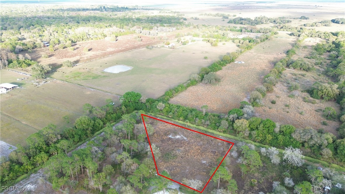 985 Elk Street Clewiston, FL 33440 - Photo 3 of 11 a view of ocean from a balcony