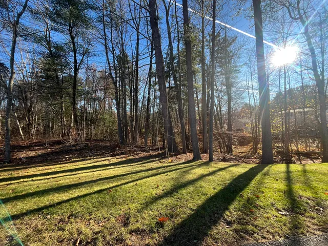 $289,900 | 10 Kasseys Way, Unit 1, Westbrook, ME 04092