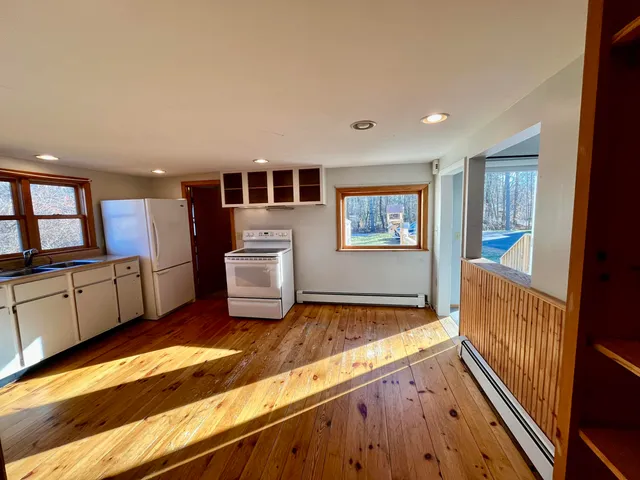 $289,900 | 10 Kasseys Way, Unit 1, Westbrook, ME 04092