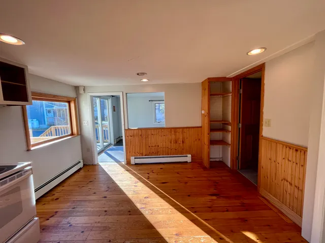 $289,900 | 10 Kasseys Way, Unit 1, Westbrook, ME 04092