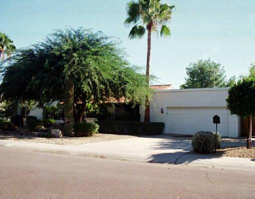 11 West Kathleen Road Phoenix, AZ 85023 - Photo 1 of 1 Primary Photo