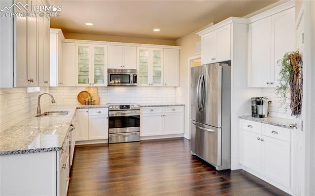 913 Spectrum Loop Colorado Springs, CO 80921 - Photo 2 of 9 Gallery Image 2