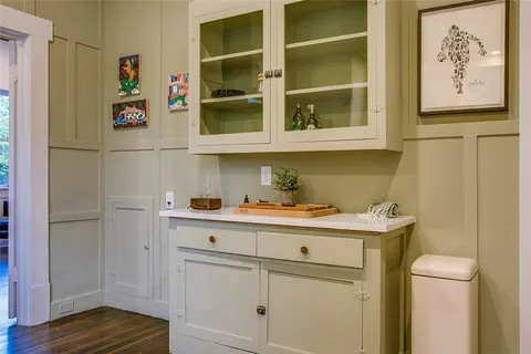 $735,000 | 732 Haines Avenue, Dallas, TX 75208