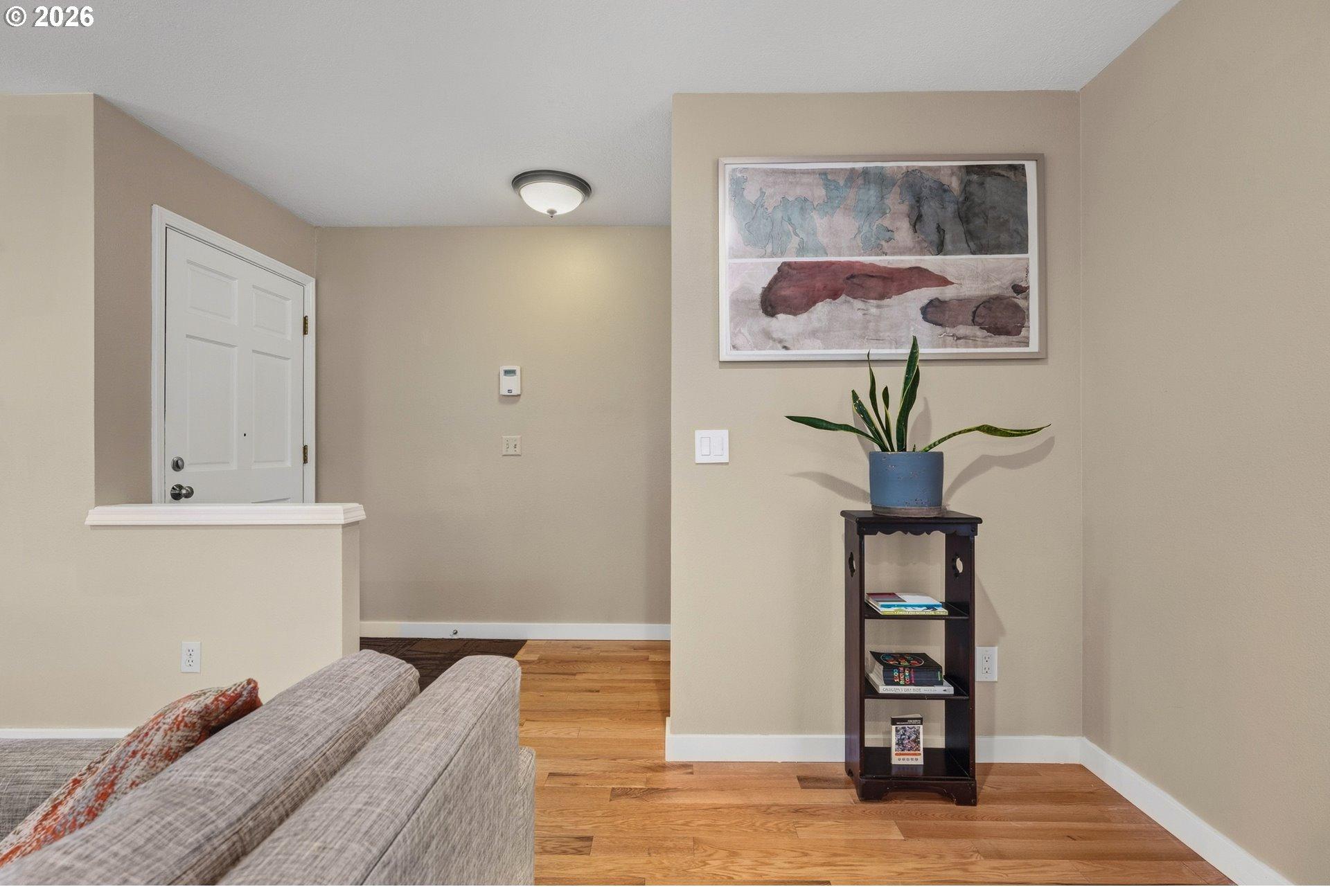 3951 Southwest Canby Street Portland, OR 97219 - Photo 6 of 46 Gallery Image 6