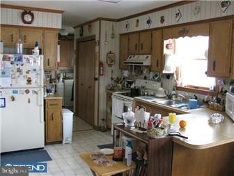 113 Torbert Road Milford, DE 19963 - Photo 2 of 10 Kitchen