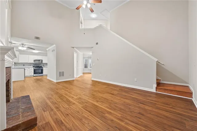 $2,400 | 2339 Leacroft Way, Marietta, GA 30062