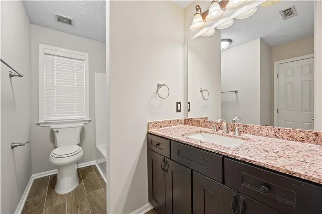 $2,400 | 2339 Leacroft Way, Marietta, GA 30062