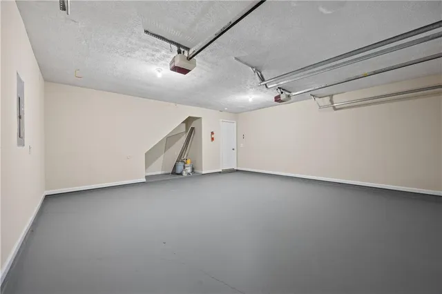 $2,400 | 2339 Leacroft Way, Marietta, GA 30062