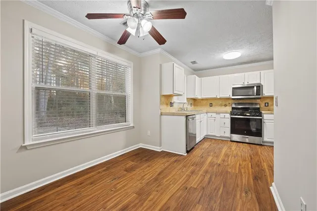 $2,400 | 2339 Leacroft Way, Marietta, GA 30062