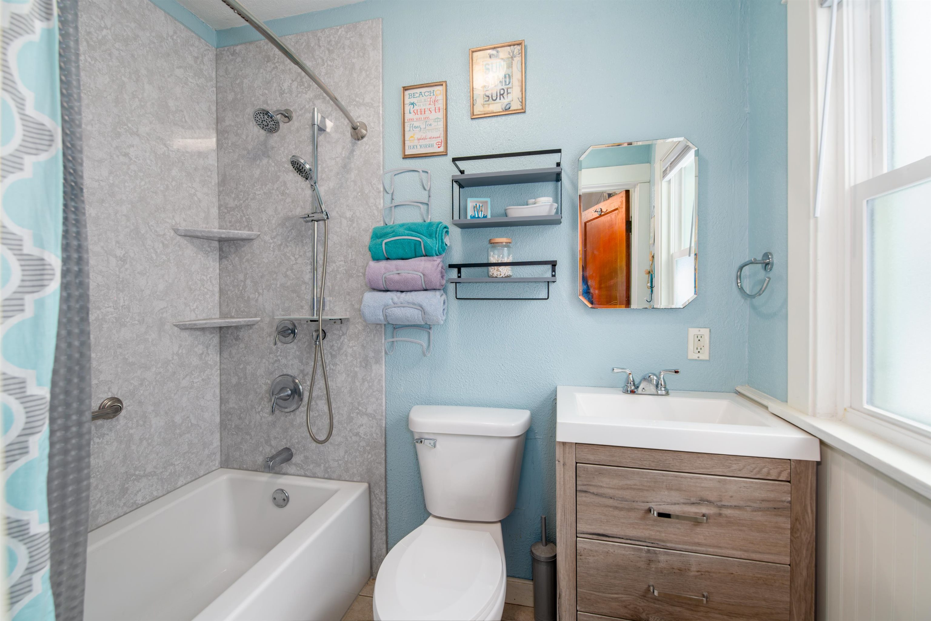 805 7th Street Menasha, WI 54952 - Photo 13 of 23