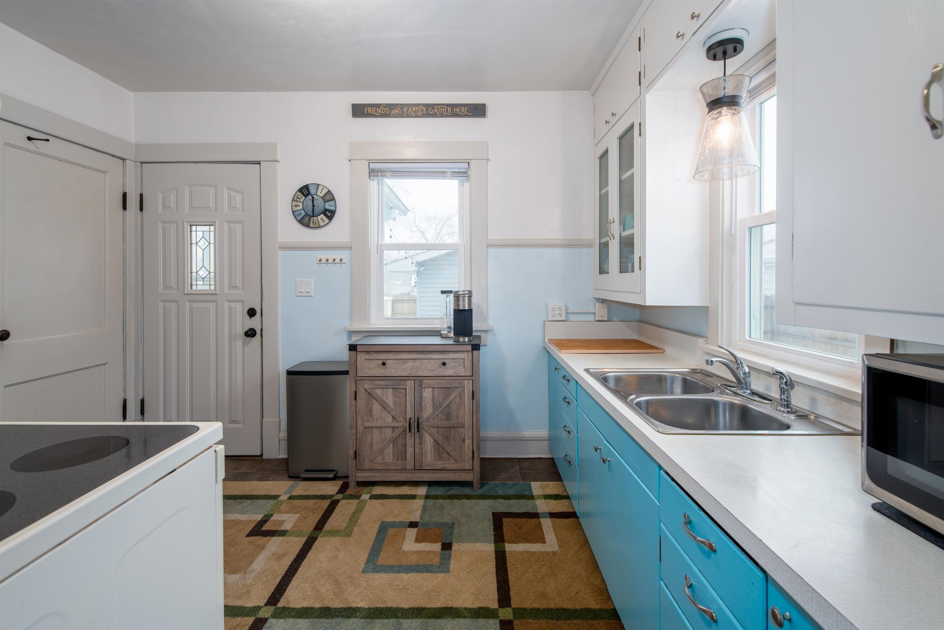 805 7th Street Menasha, WI 54952 - Photo 7 of 23