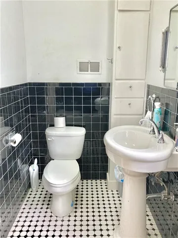 $232,500 | 406 South 6th Street, Burlington, KS 66839