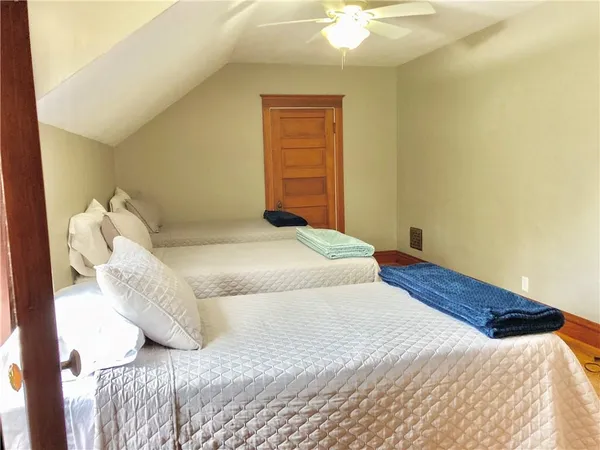 $210,000 | 406 South 6th Street, Burlington, KS 66839