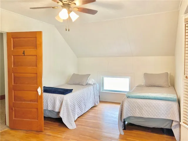 $232,500 | 406 South 6th Street, Burlington, KS 66839