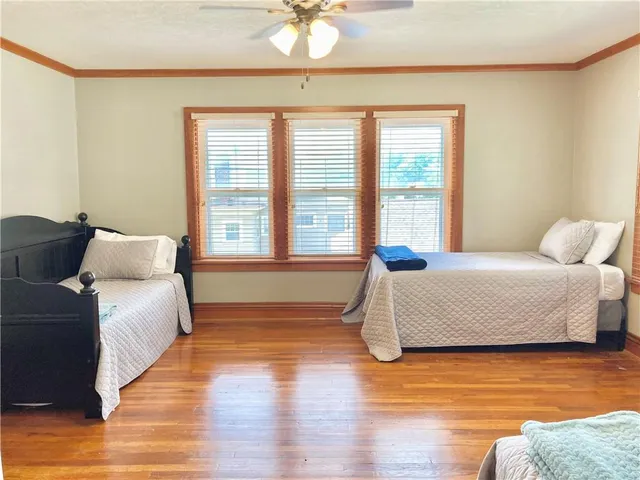 $232,500 | 406 South 6th Street, Burlington, KS 66839