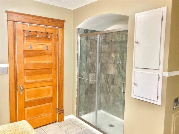 $210,000 | 406 South 6th Street, Burlington, KS 66839