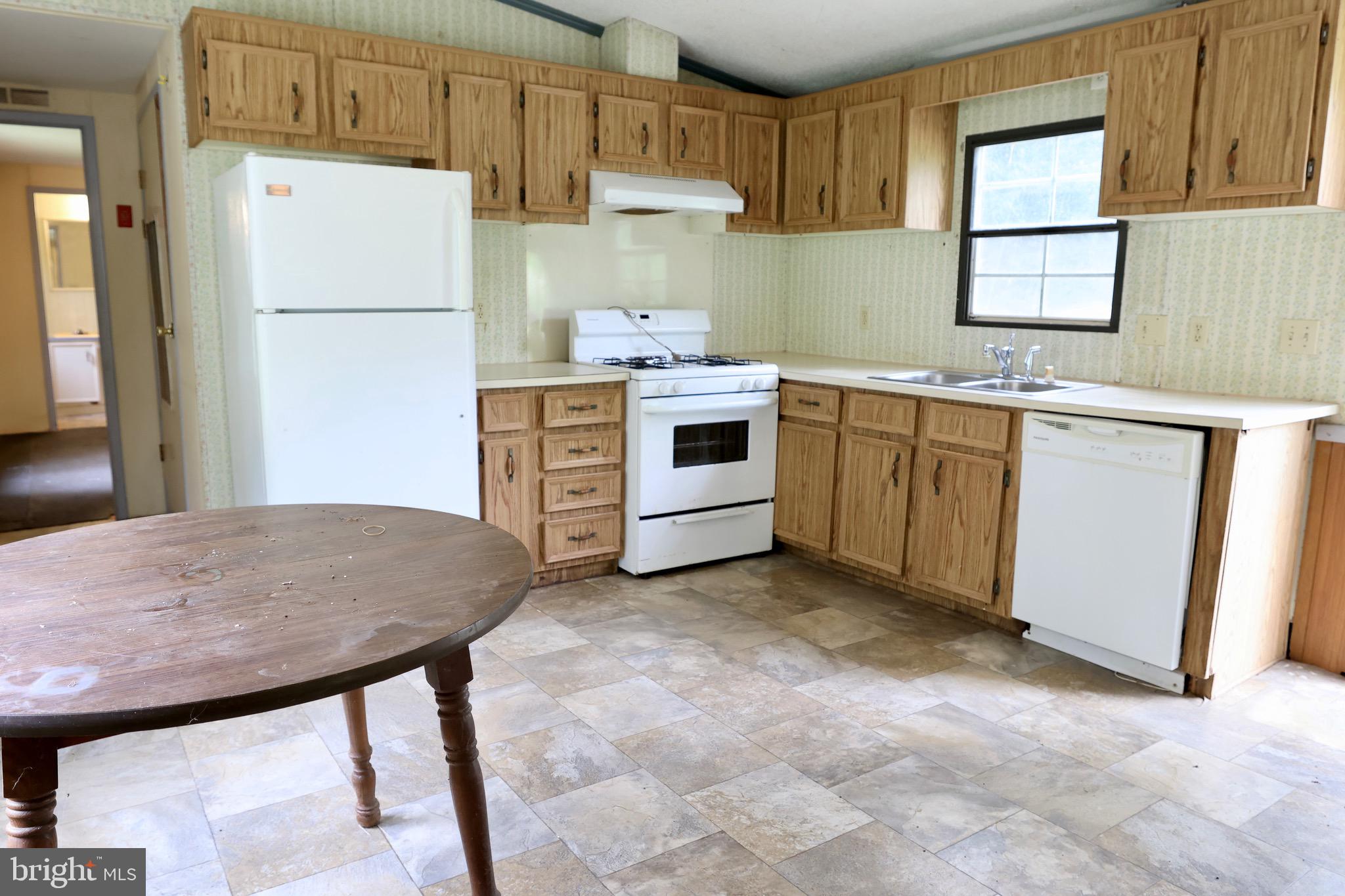 3932 St Lukes Road Salisbury, MD 21804 - Photo 8 of 19 Gallery Image 8