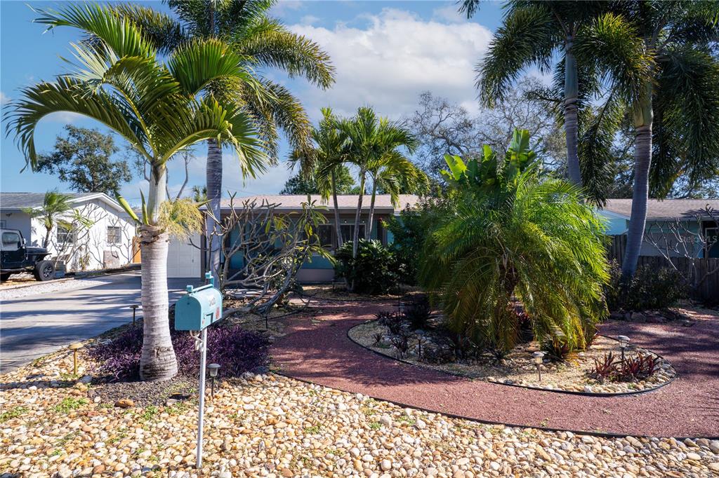 5135 101st Street North St. Petersburg, FL 33708 - Photo 37 of 38