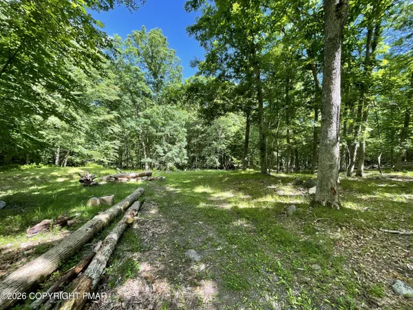 $89,000 | 252 Mud Run Road, Cresco, PA 18326