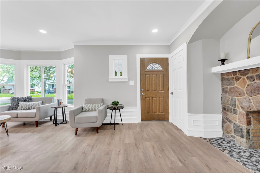 3295 Yorkshire Road Cleveland Heights, OH 44118 - Photo 5 of 49