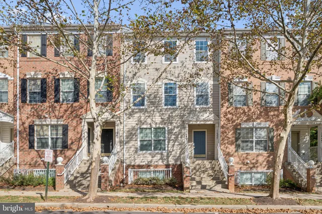 $480,000 | 11357 King George Drive, Unit 10, Wheaton, MD 20902